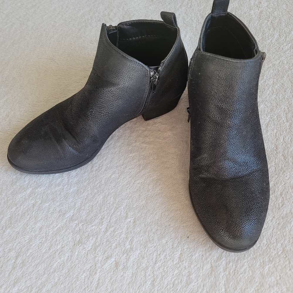 Booties - Picture 2 of 3